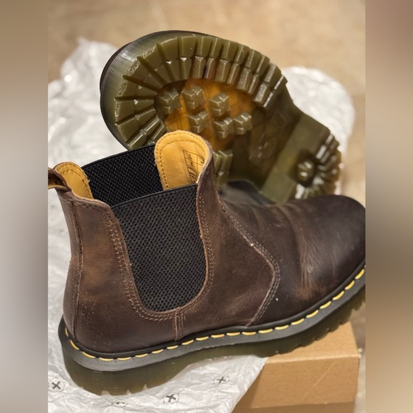 DR MARTENS 2976 BEX CRAZY HORSE CHELSEA BOOTS - Picture 5 of 8